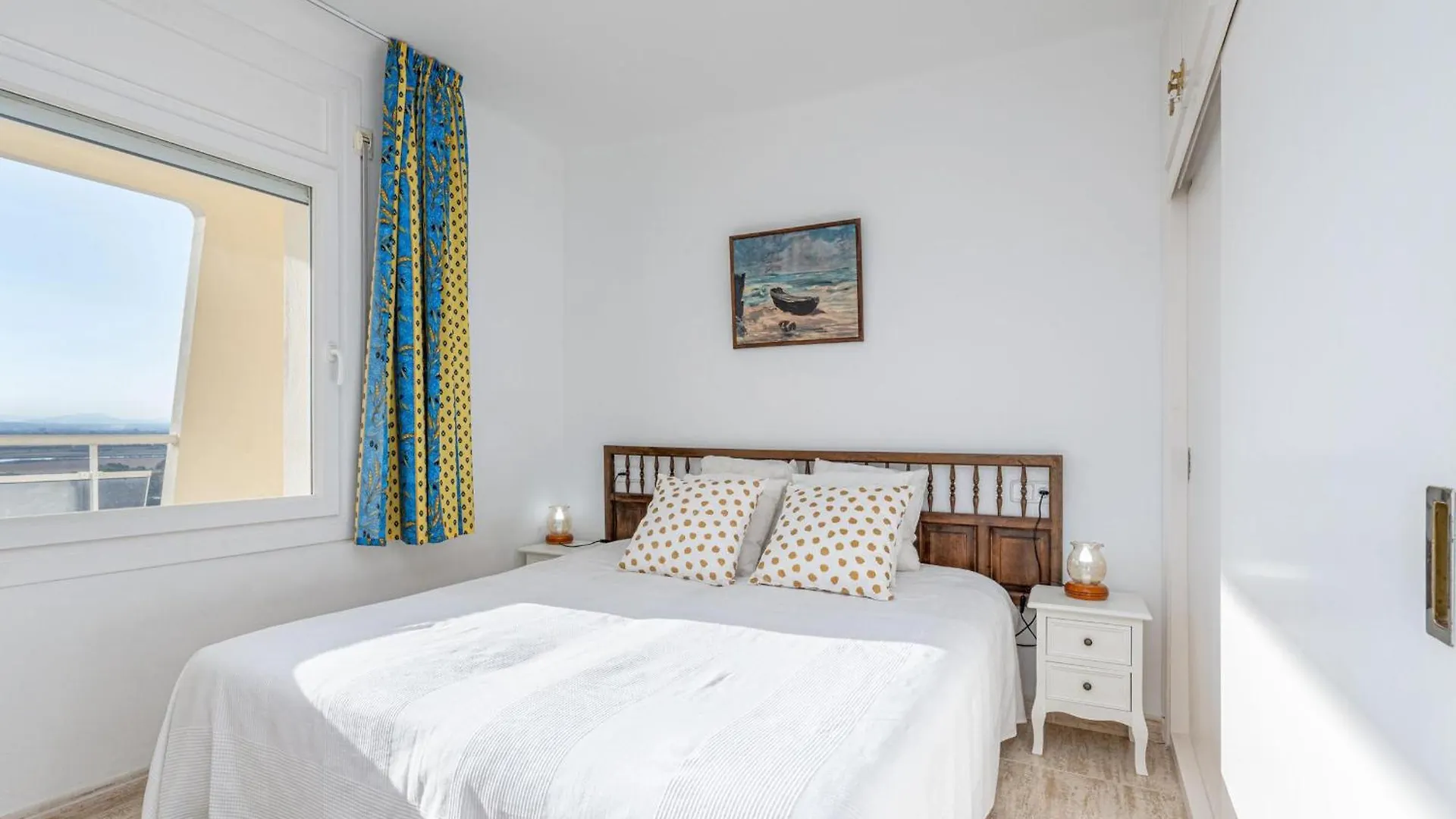 Agradable Apartamento Con Vista Al Mar - Hisp-288-37 Empuriabrava 0*,